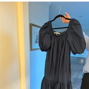 Elegant Navy Puff Sleeve Dress